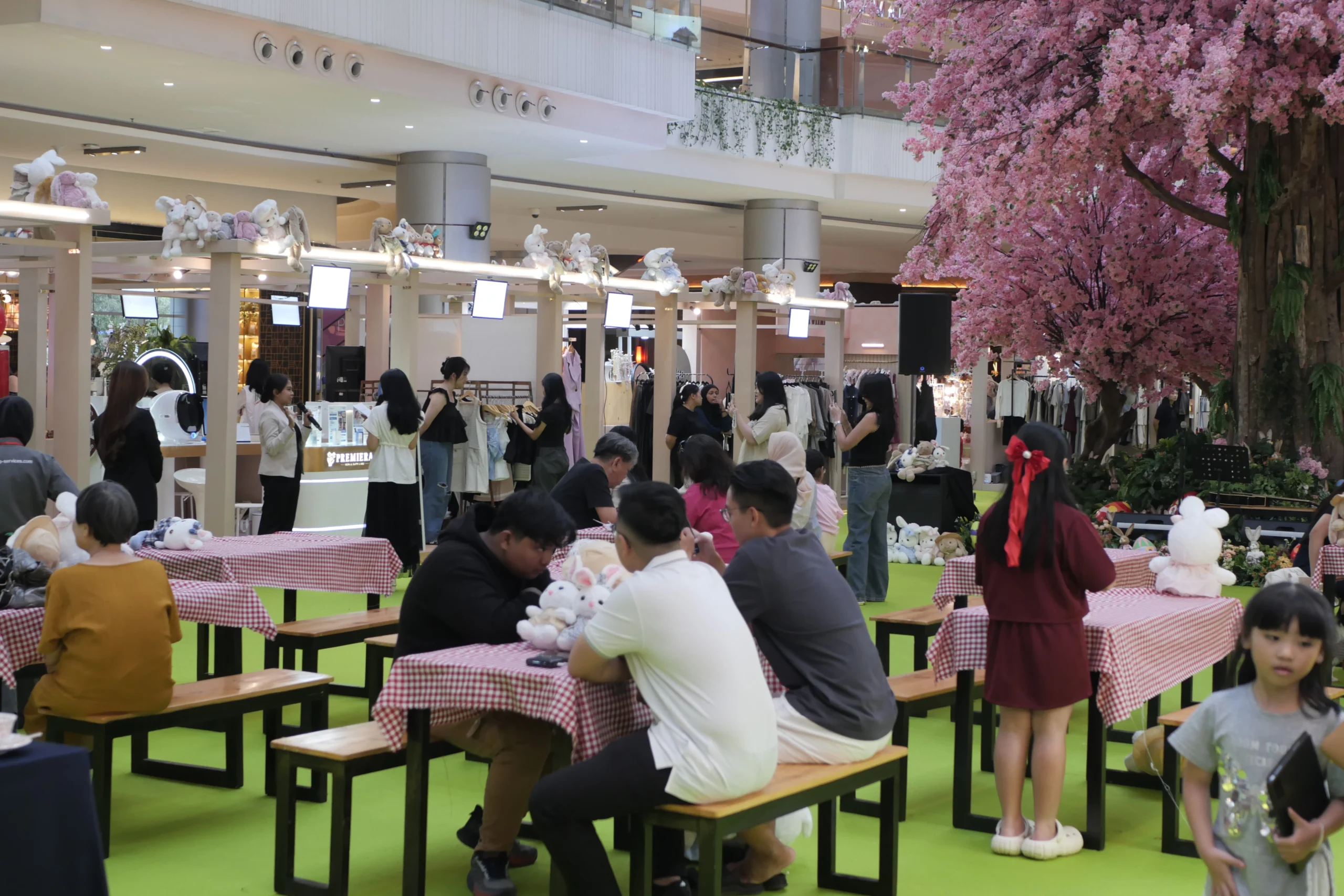 PIK Avenue Rayakan Easter dengan Ceria Lewat Kikio Easter: Bloom & Hop