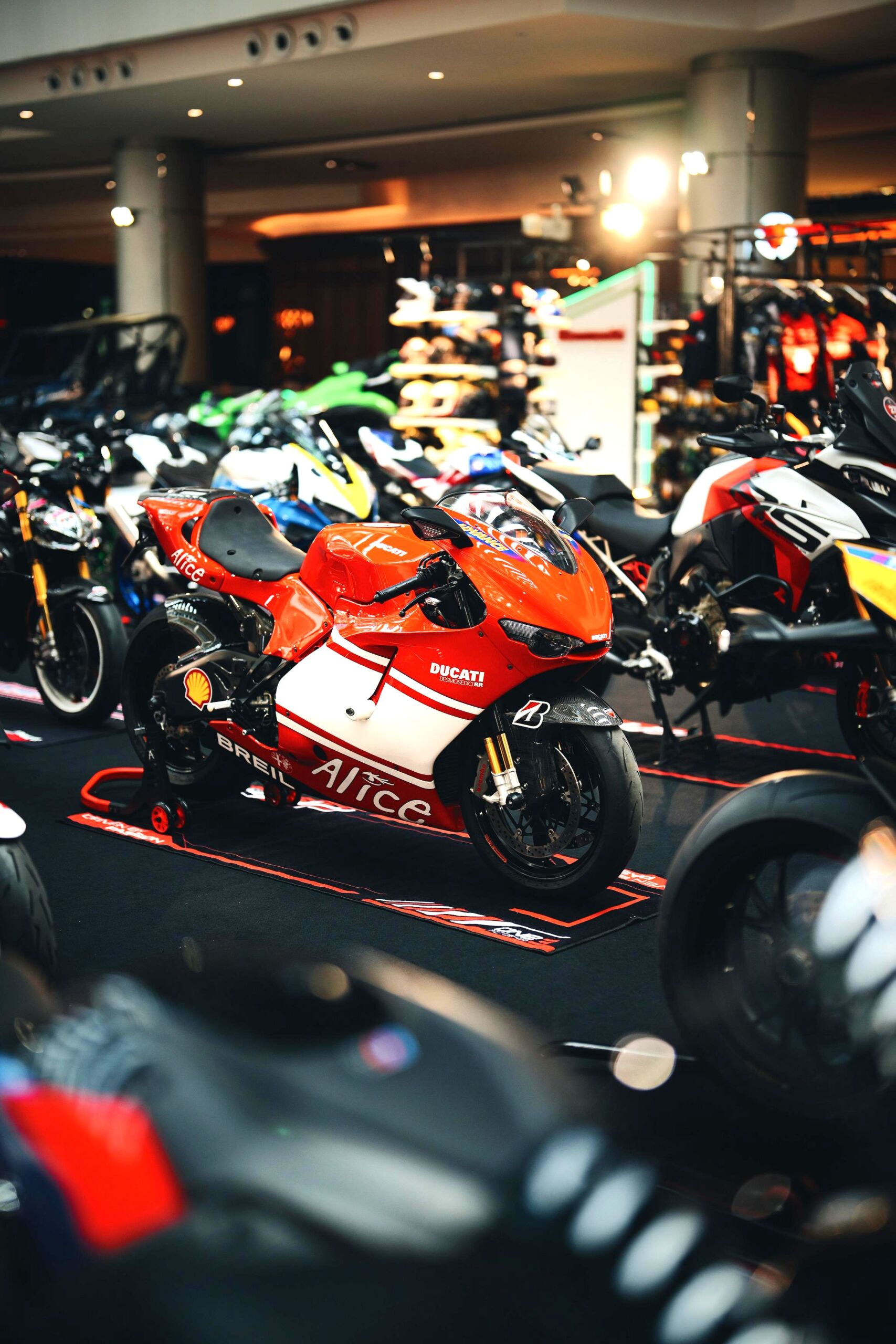 PIK Avenue Hadirkan Keseruan DNC Automotive Exhibition 2025