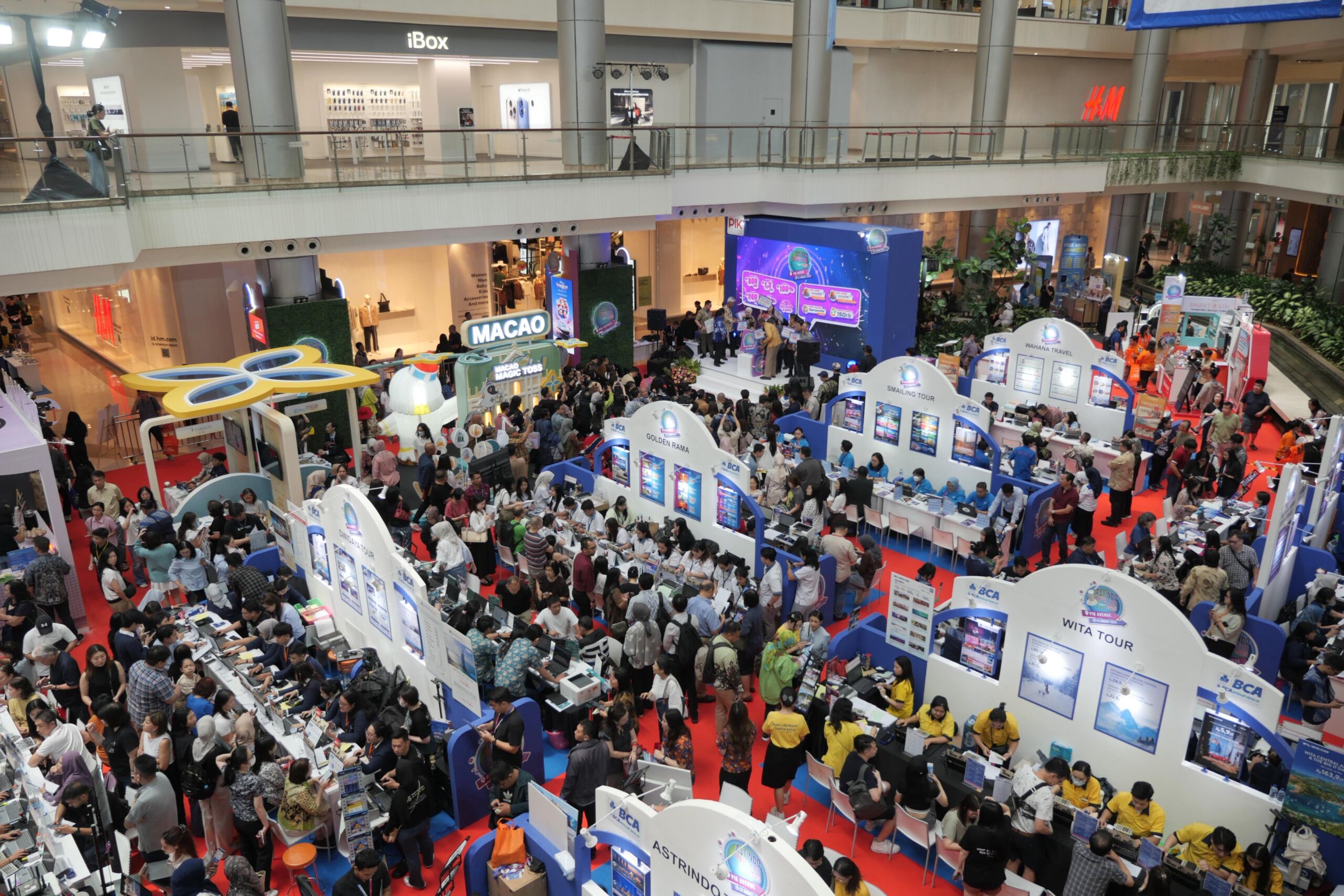 PIK Avenue Berikan Inspirasi Liburan bersama Astindo Travel Fair