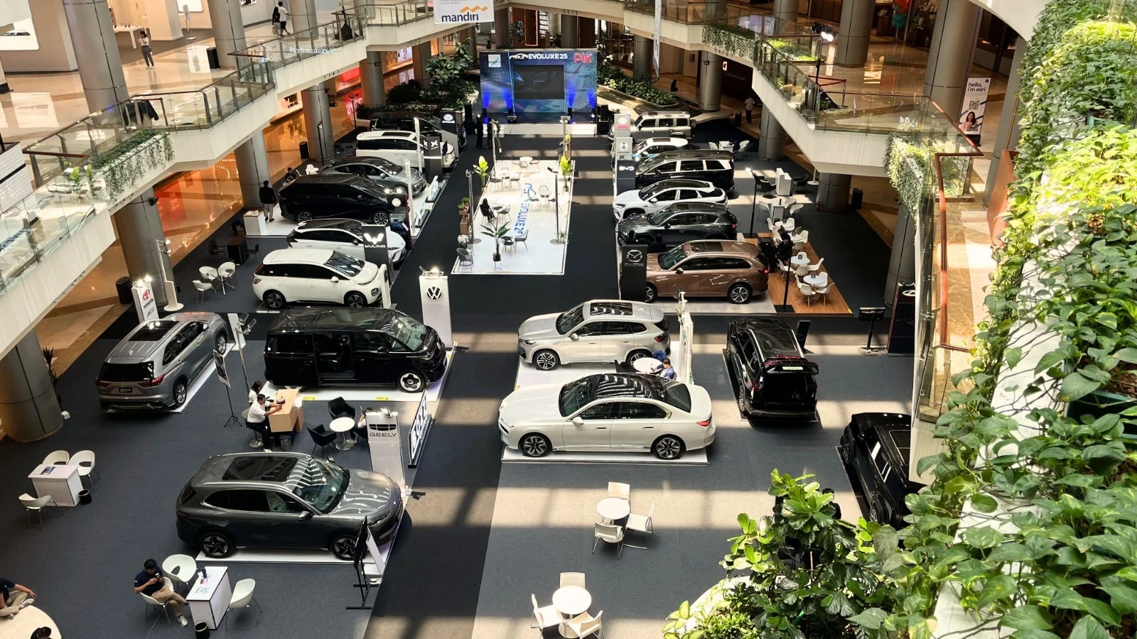 EVOLUXE 2025 PIK Avenue Hadirkan Sensasi Masa Depan melalui EVOLUXE 2025