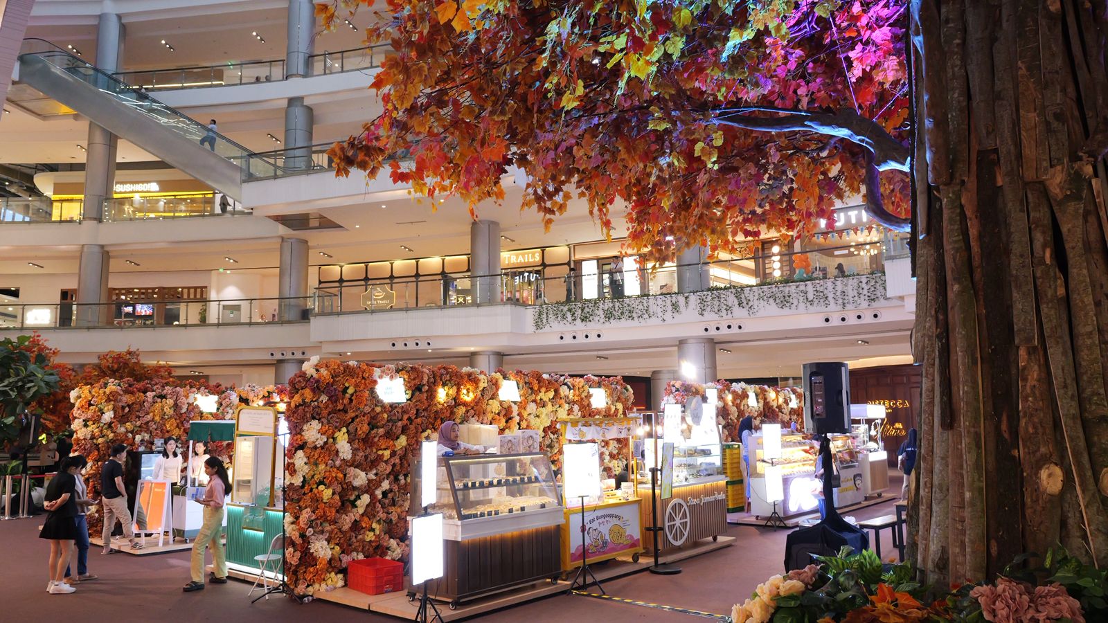 Autumn Foliage: Saat Warna-Warni “Autumn” Hadir di PIK Avenue