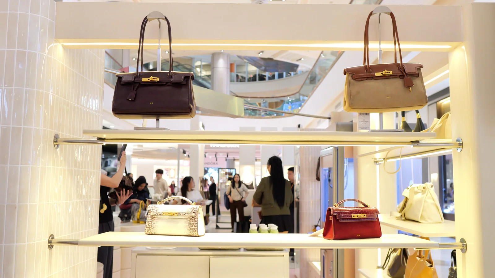 Meet SallangSallang: Korean Global Fashion Finds Are Here! &bull; PIK Avenue